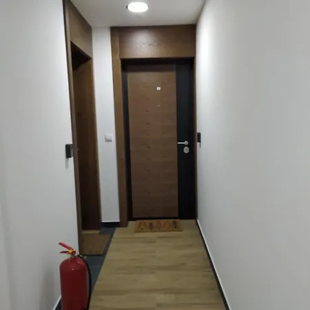 Borovi 21 아파트 Divčibare